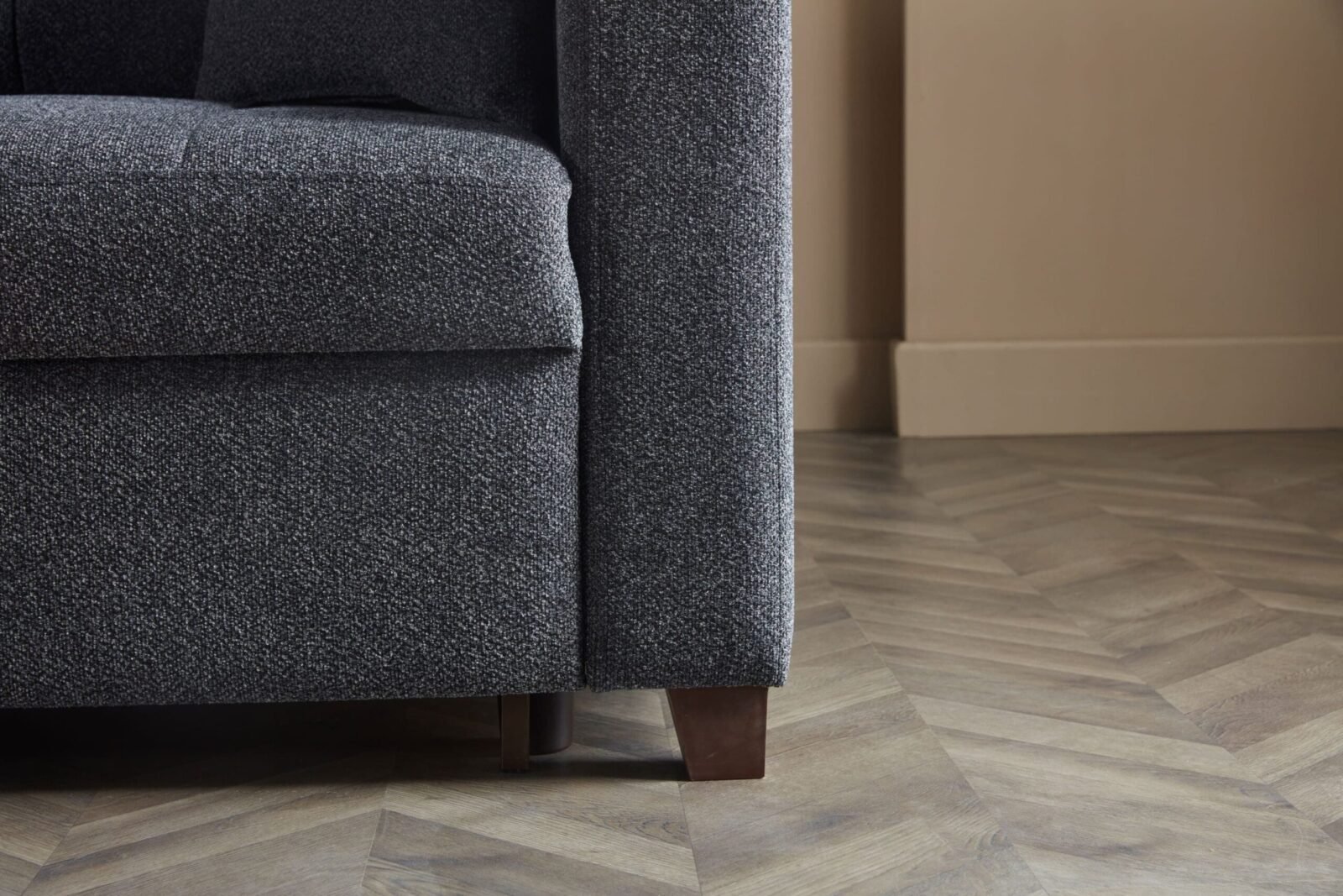 mocca-sectional-chic