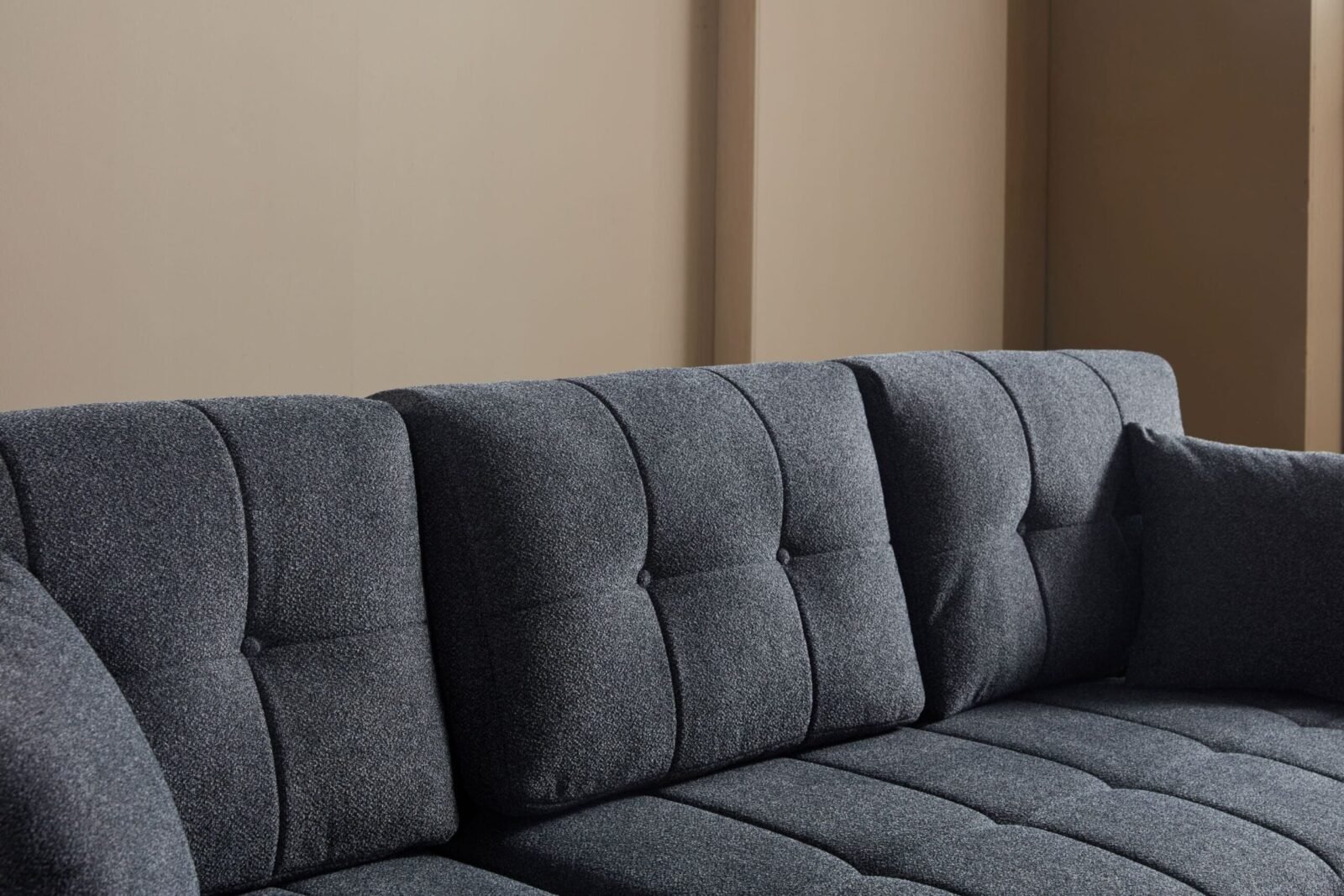 mocca-sectional-overnight-guests