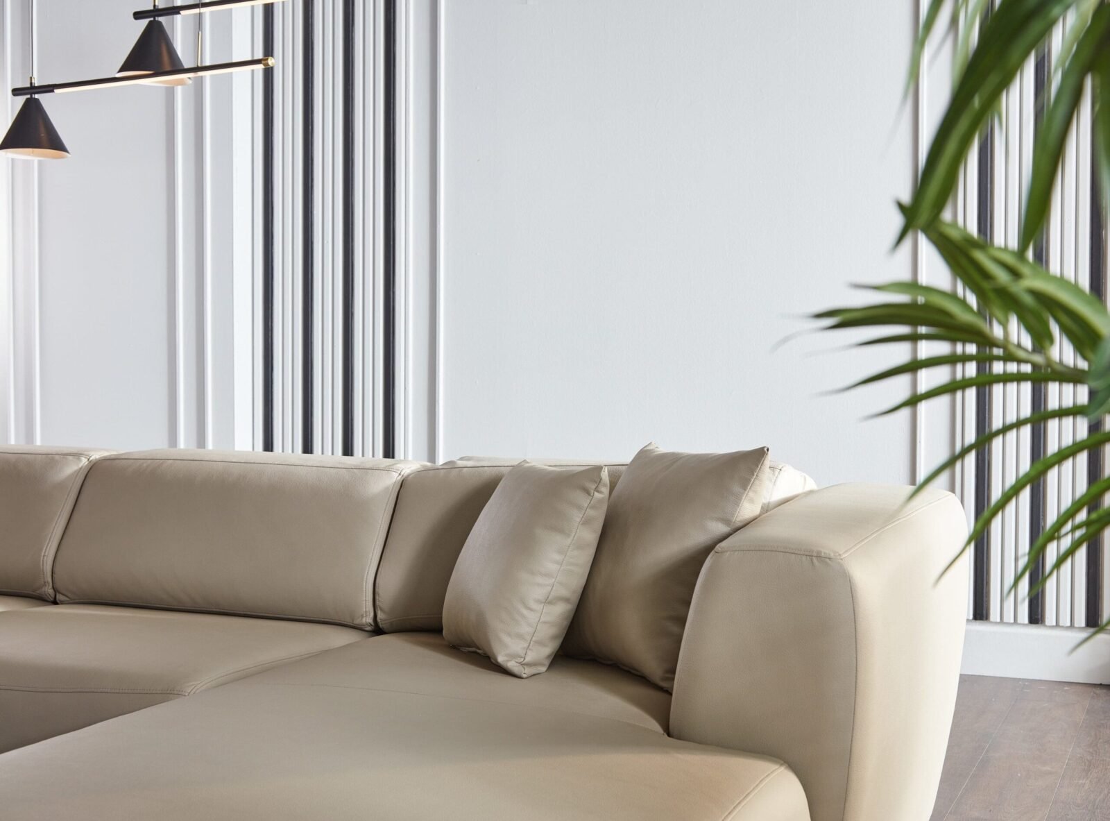 picasso-sleeper-sectional-plush-design